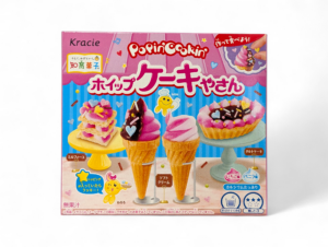 Kracie Popin Cookin Whip Cake Shop japanskt DIY godiskit med mini-glassar och bakverk